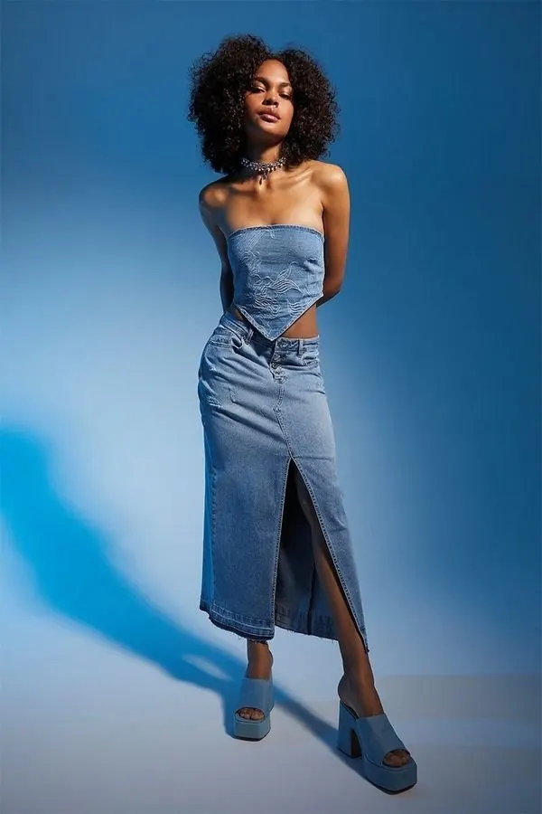 Copertina lookbook Denny Rose
